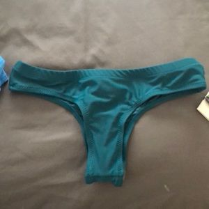 NEW WITH TAGS❤️ volcom cheeky bikini bottoms